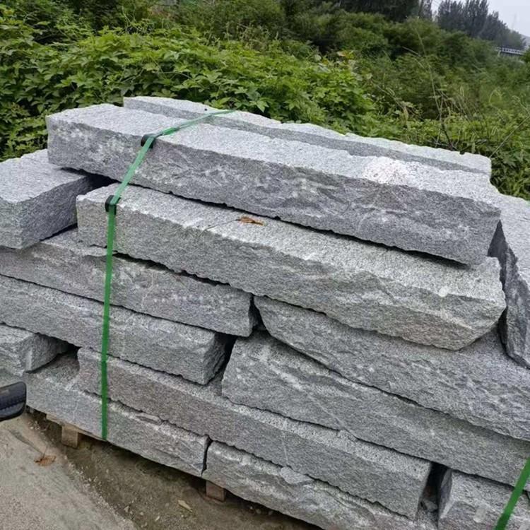 天然花崗巖路沿石 優(yōu)質石材的選擇與應用